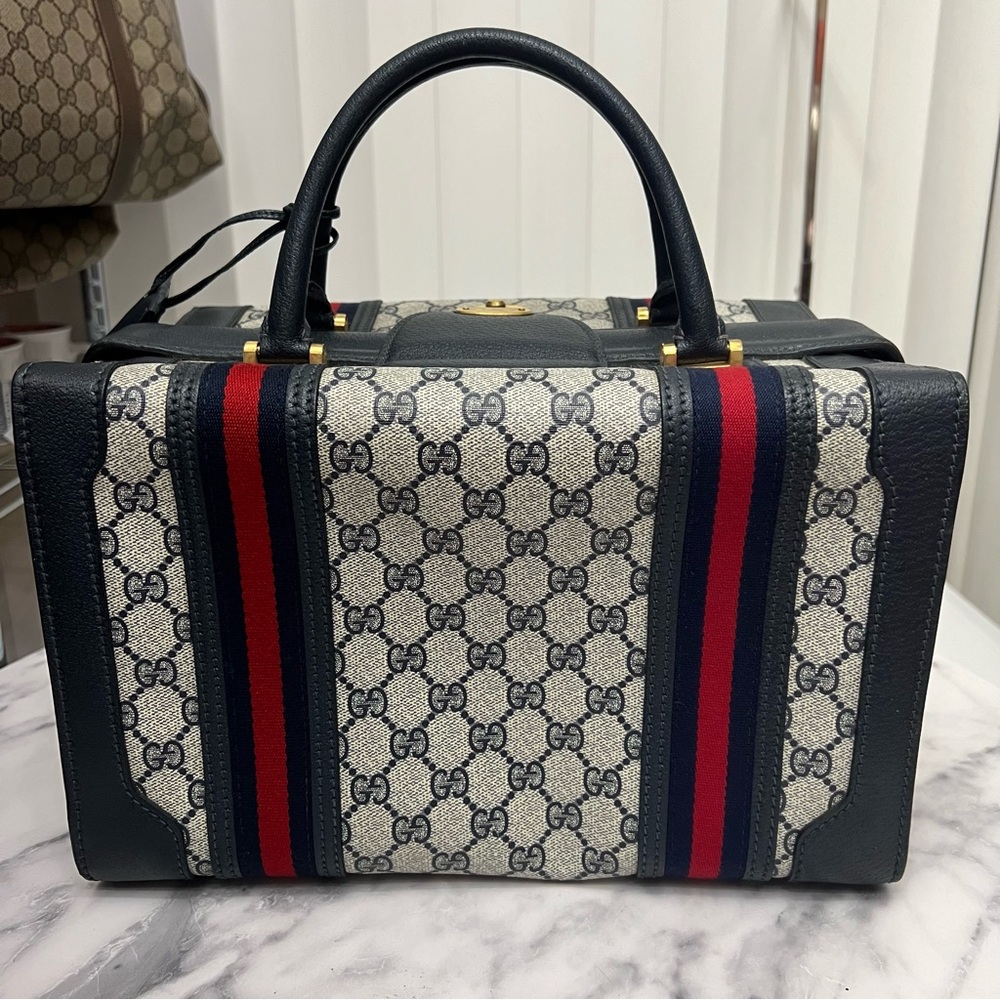Vintage Gucci | Navy Train Case Luggage Bag - Picture 11 of 17